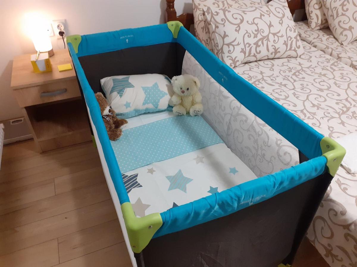 Apartman Nena Pirot Kültér fotó