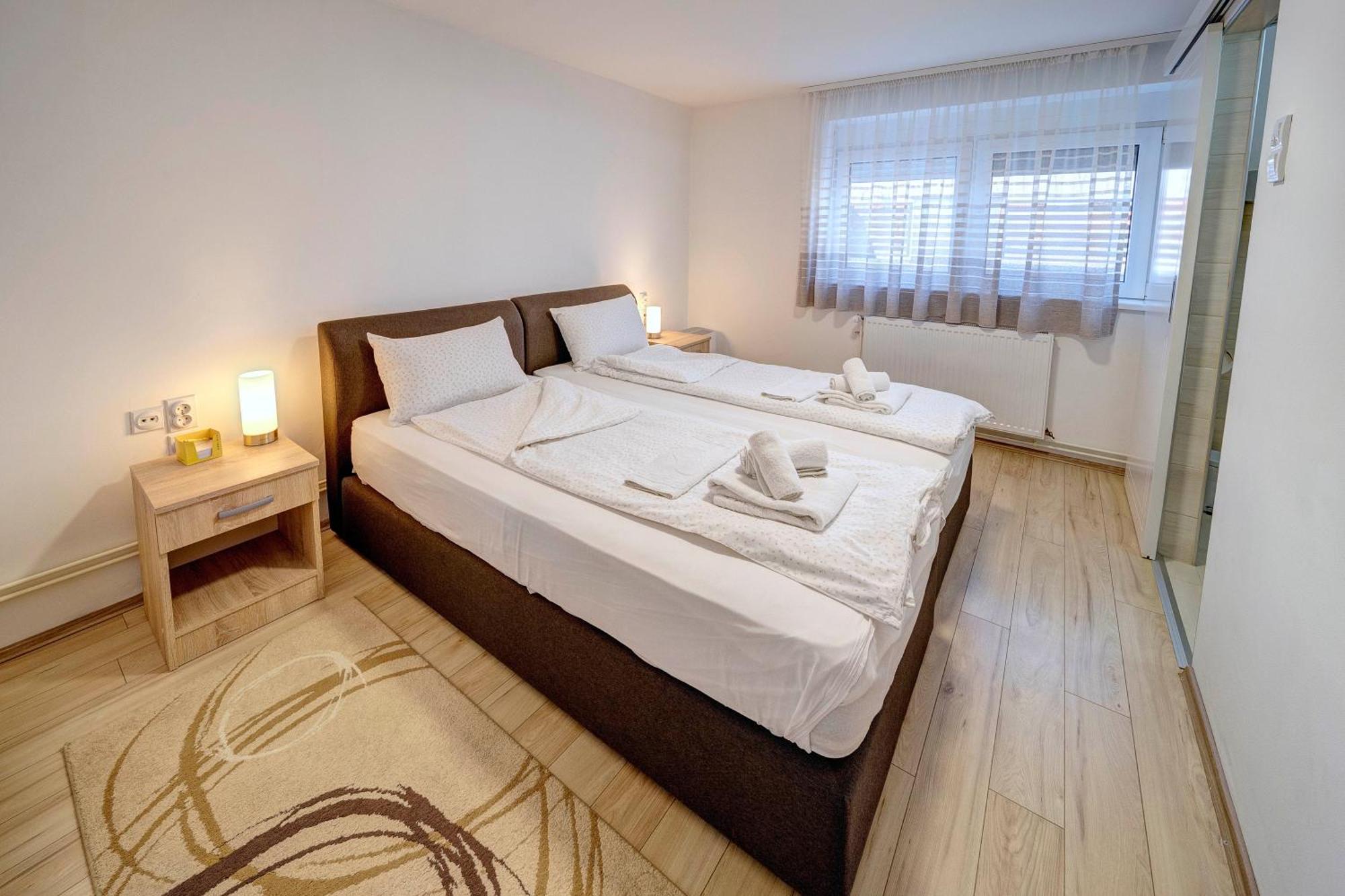 Apartman Nena Pirot Kültér fotó
